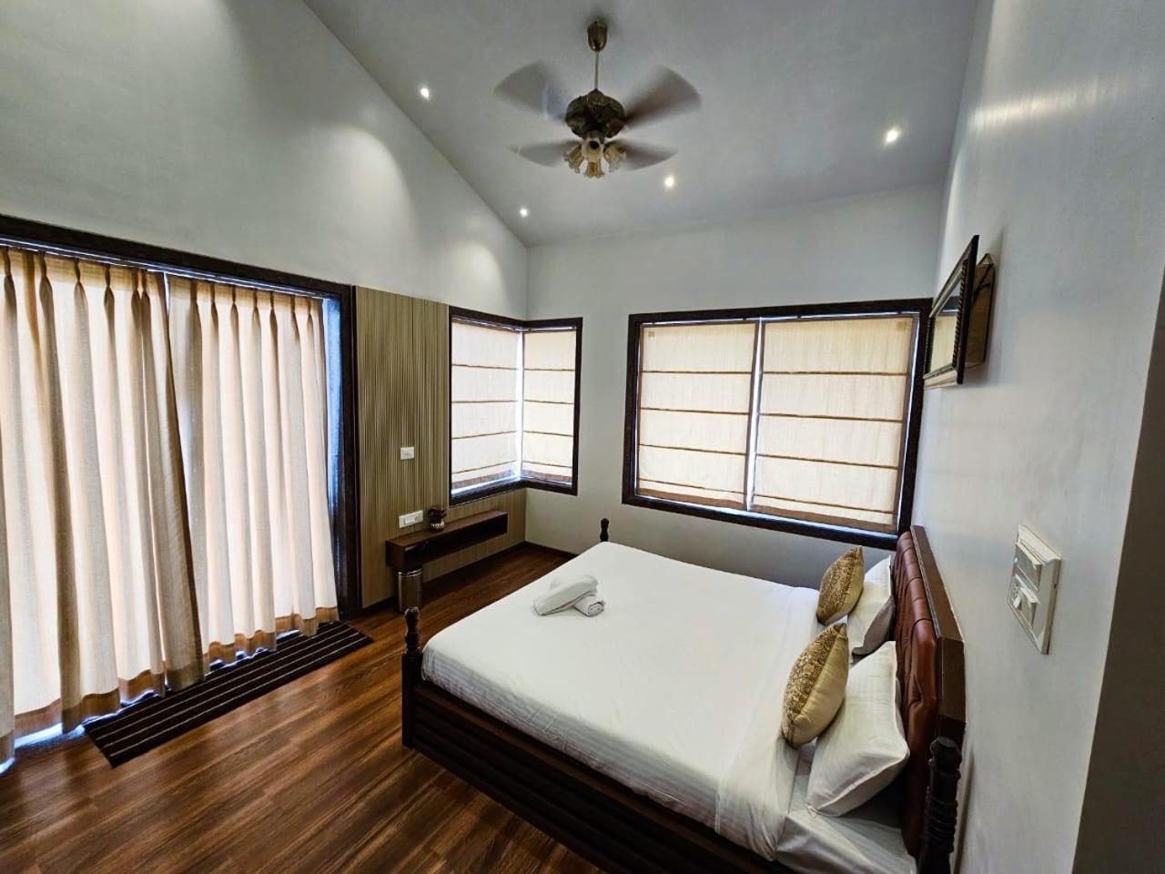 Premium Chalet Lonavala Exteriér fotografie